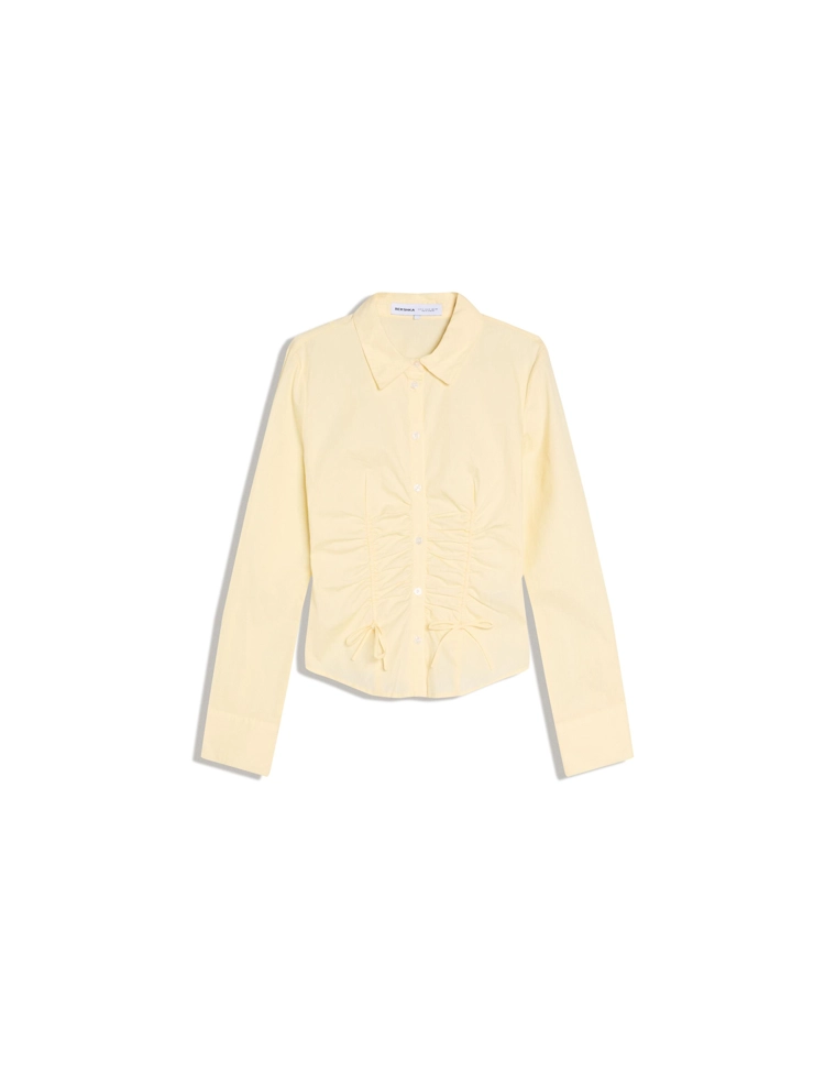 Рубашка из поплина со сборкой