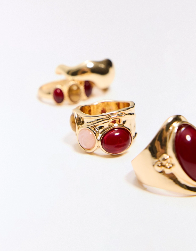 Набор из 4 колец с камнями