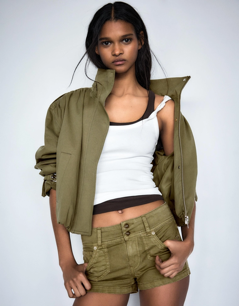 Джинсовые мини-шорты