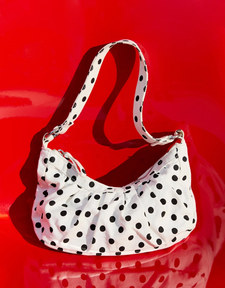 Мини-сумка в горошек