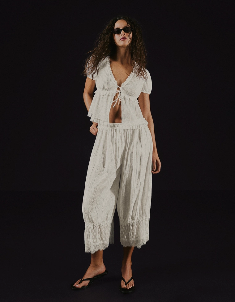 Шаровары в бельевом стиле