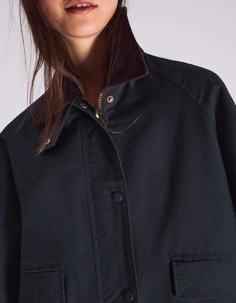 Вельветовая куртка с прорезиненным покрытием