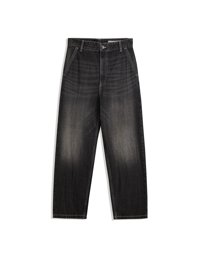 Джинсы в стиле скейтер