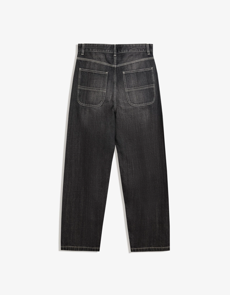 Джинсы в стиле скейтер