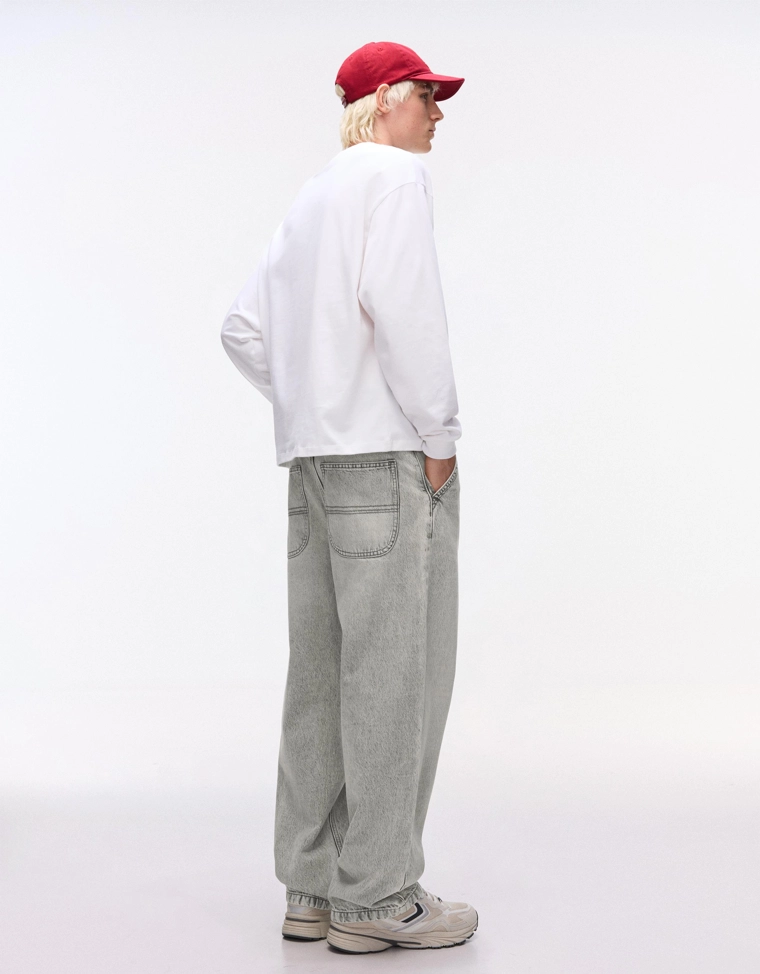 Джинсы в стиле скейтер