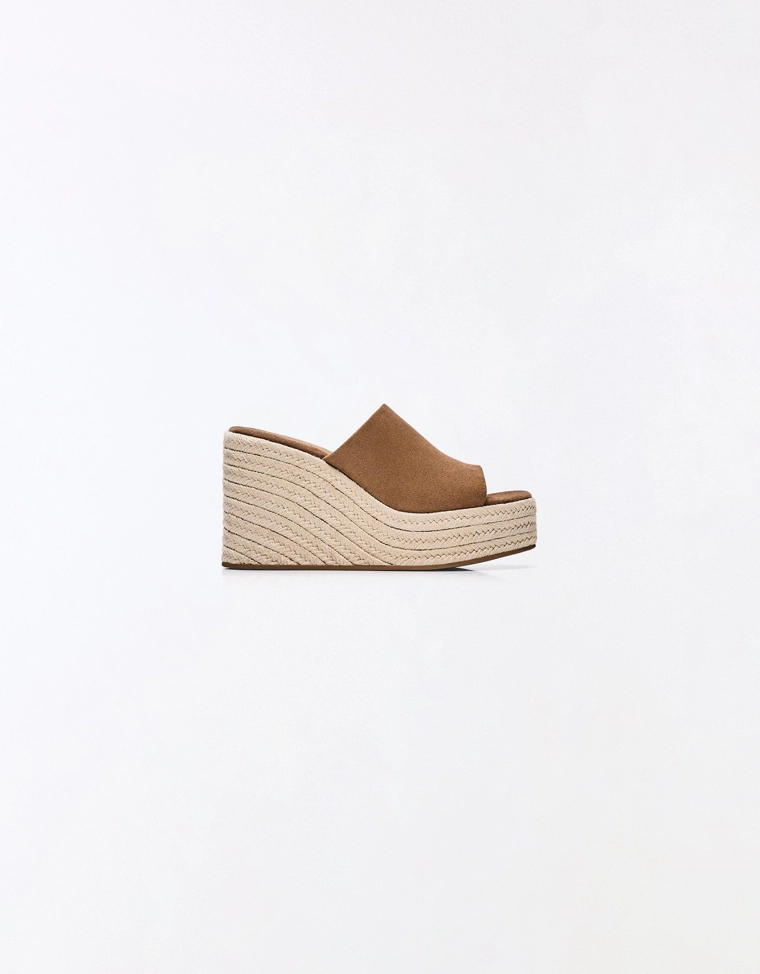 Эспадрильи на танкетке