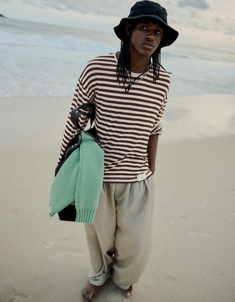 Футболка в полоску с длинными рукавами