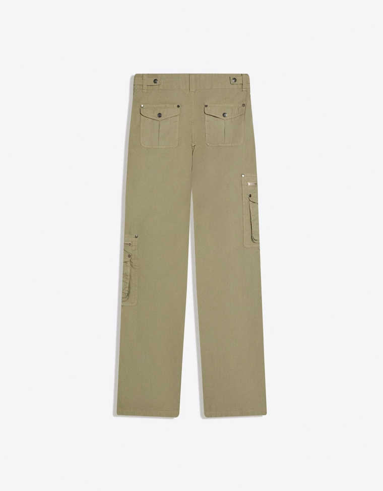 Брюки с карманами