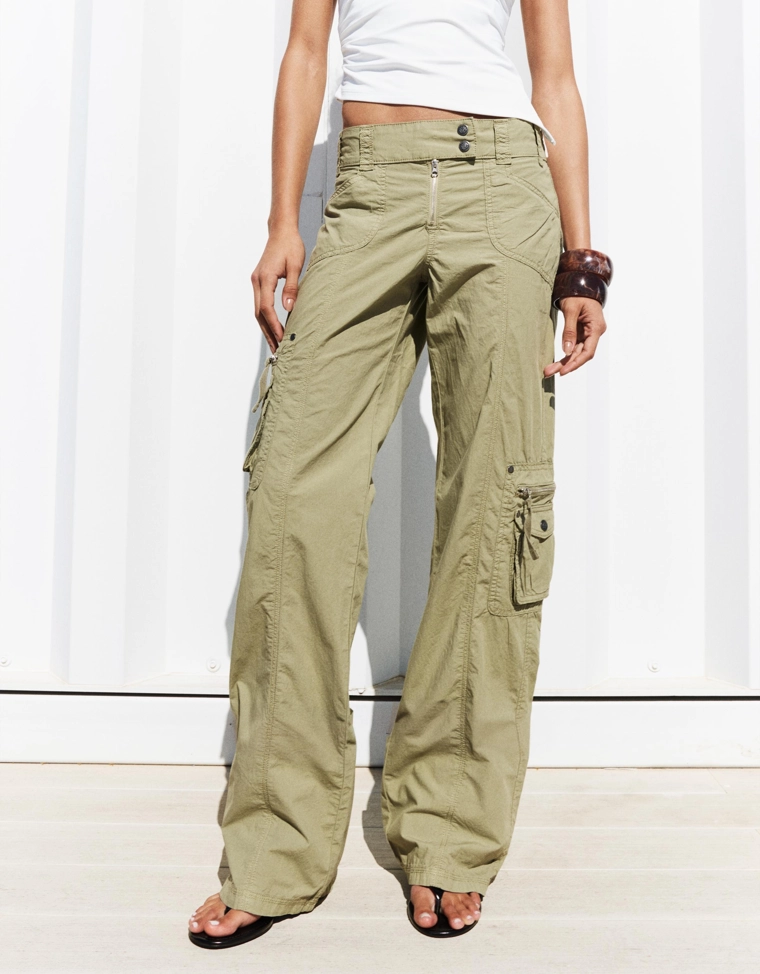 Брюки с карманами