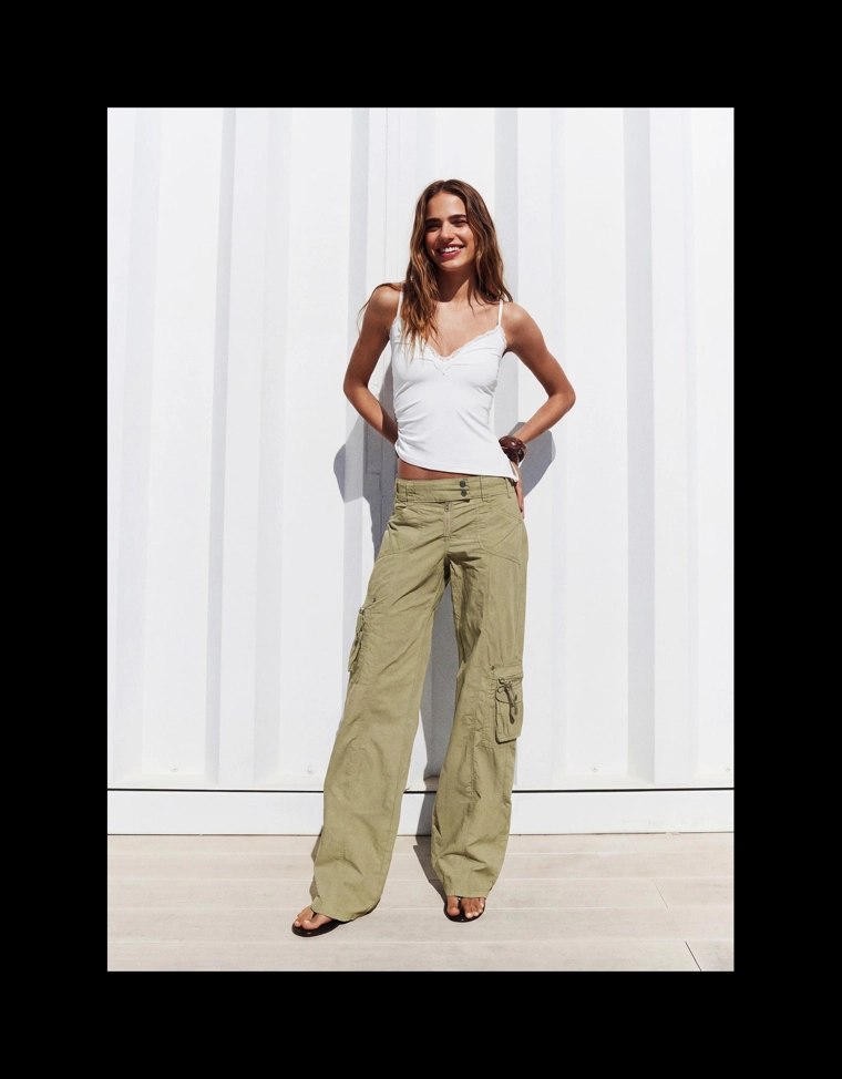 Брюки с карманами