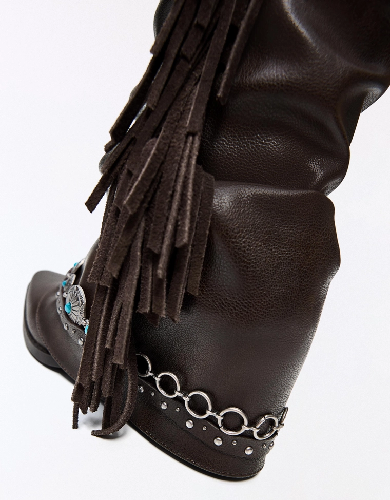 Fringed cowboy heel boots