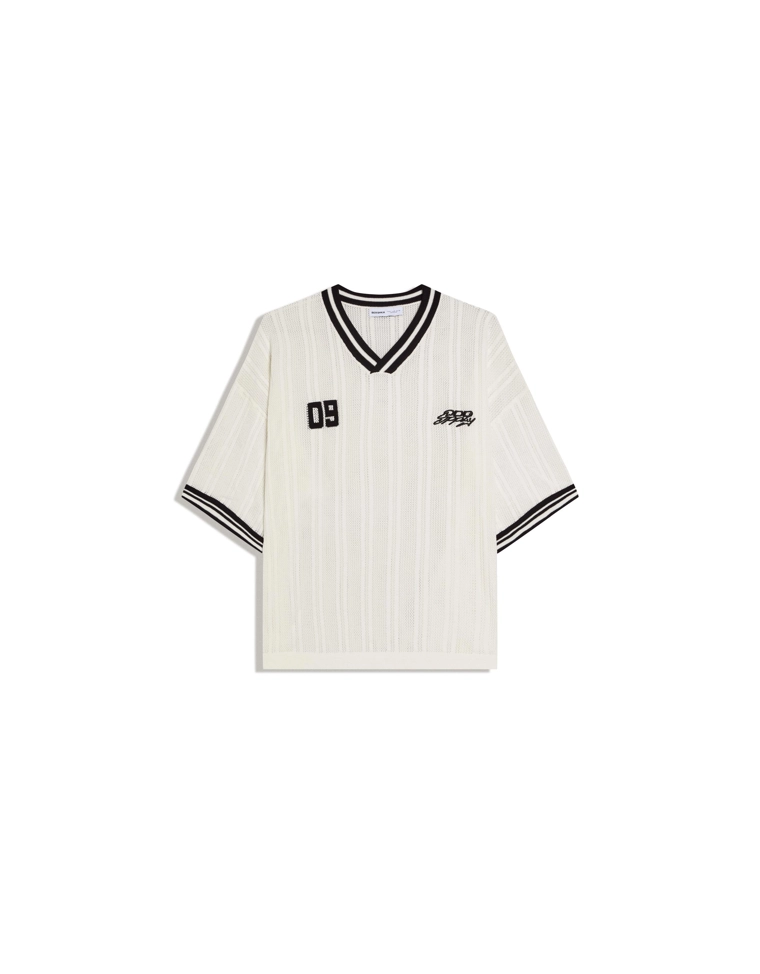 Футболка с V-образным вырезом в стиле ретро-спорт