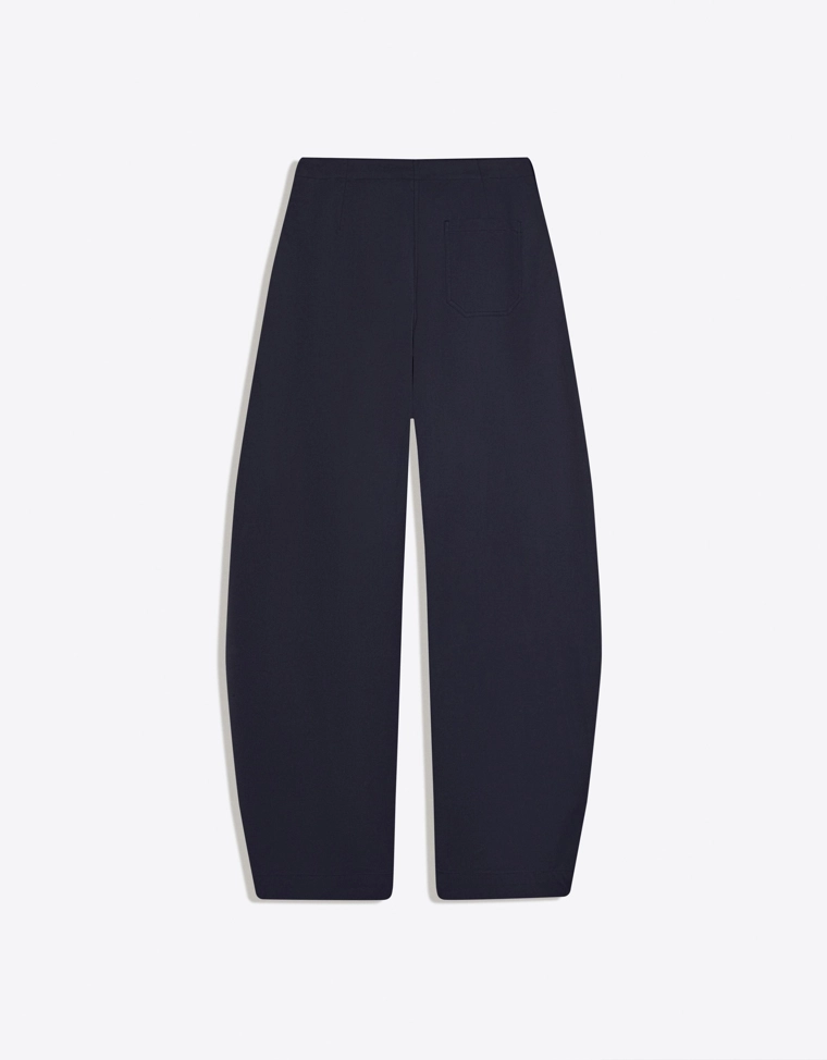 Брюки barrel с защипами