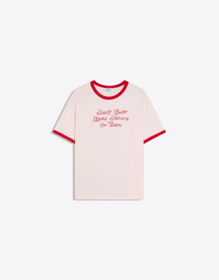 Футболка с контрастными короткими рукавами