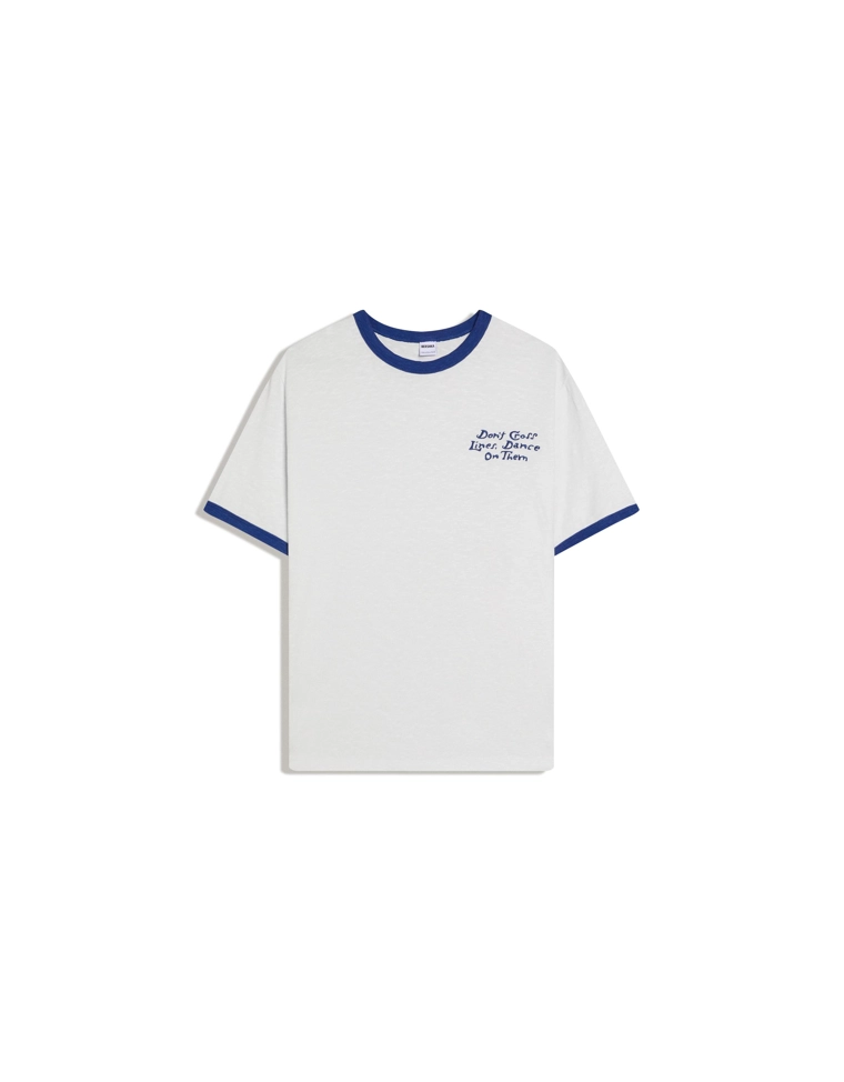 Футболка с контрастной отделкой