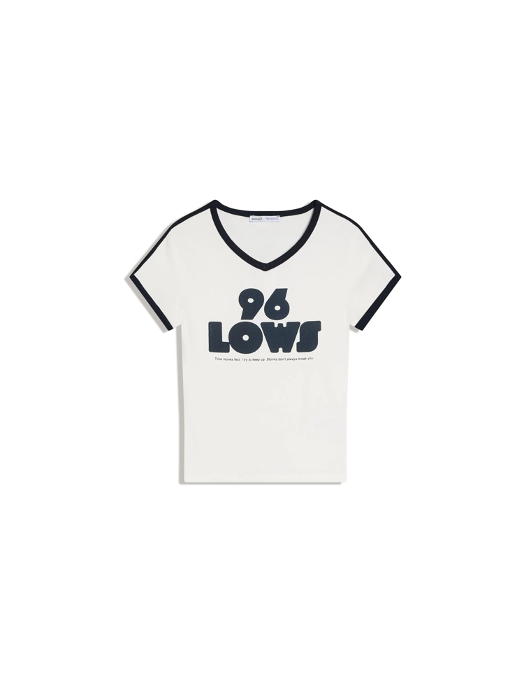 Футболка с контрастным принтом