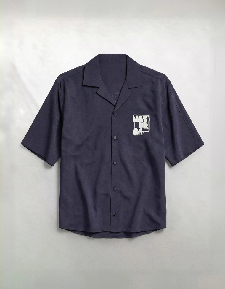 Рубашка объемного кроя с короткими рукавами и принтом