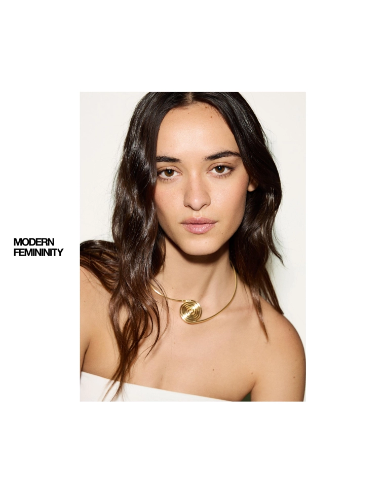 Жесткое ожерелье «Спираль»