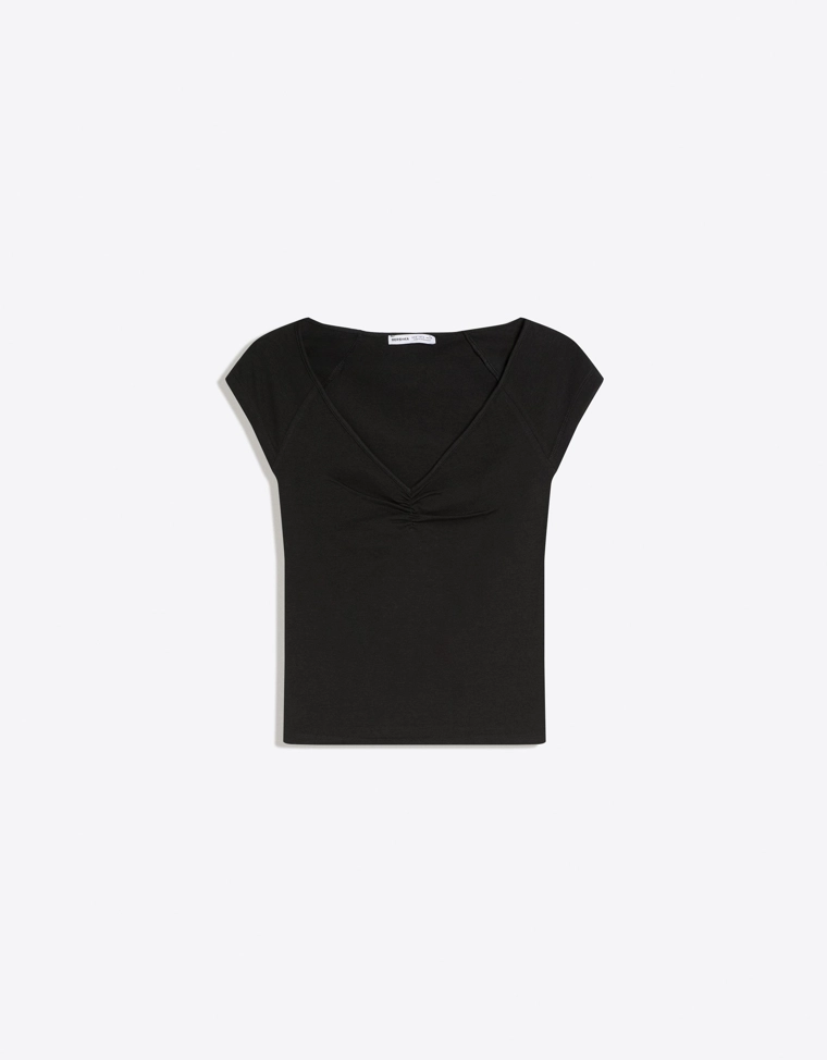 Футболка с короткими рукавами и сборками