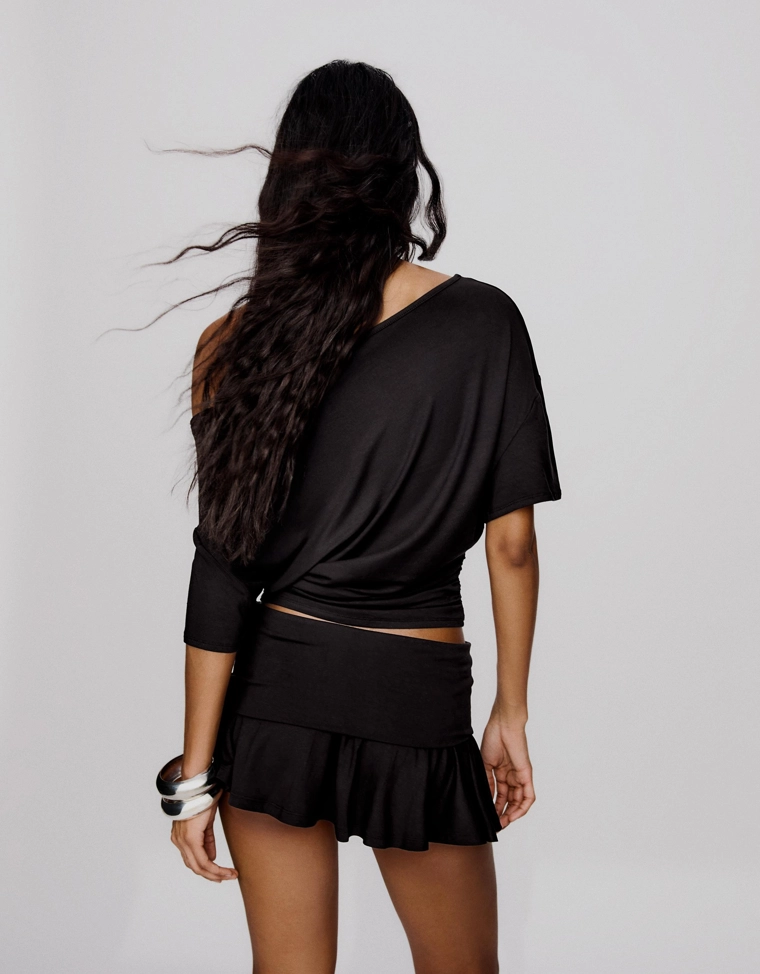 Мини-юбка клеш с двойным поясом