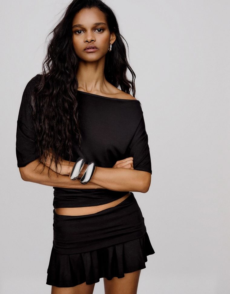 Мини-юбка клеш с двойным поясом