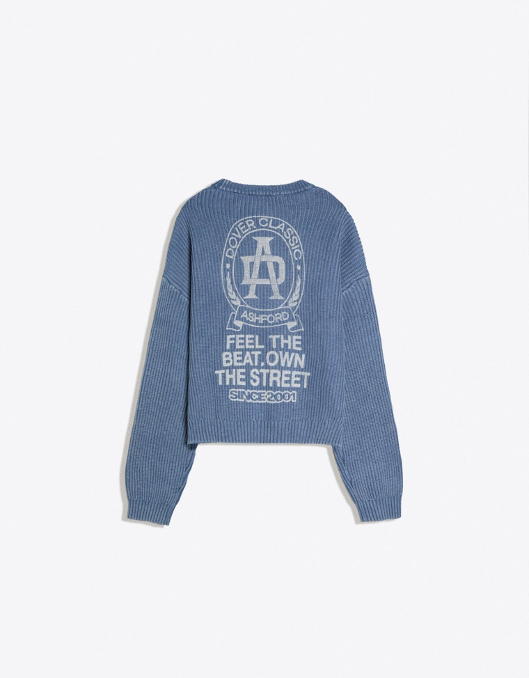 Свитер с круглым вырезом и принтом