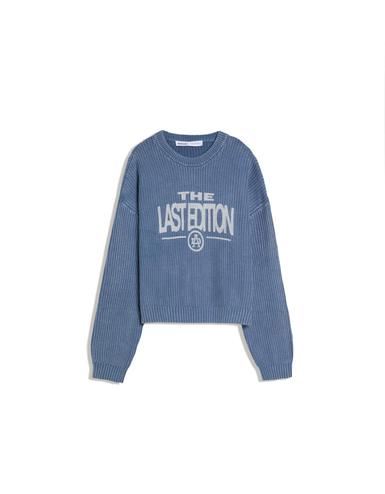 Свитер с круглым вырезом и принтом