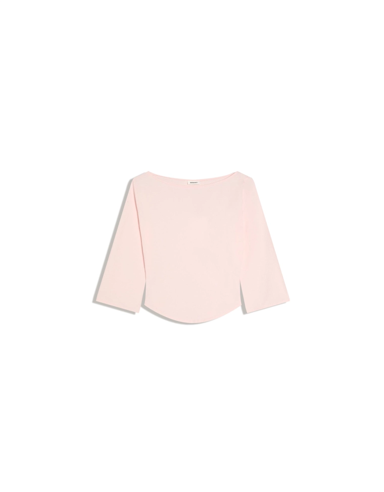 Футболка с вырезом «лодочка»