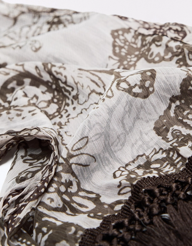 Платок пейсли с бахромой