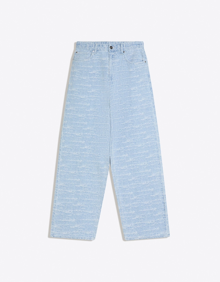 Джинсы очень свободного кроя с текстурным эффектом