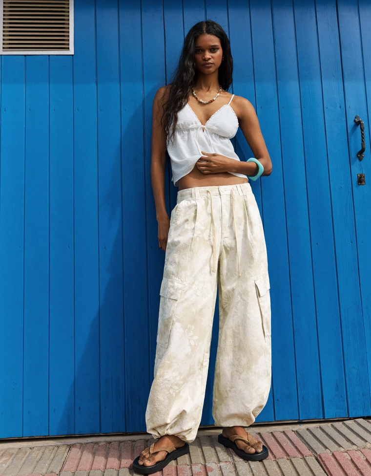 Брюки карго с принтом