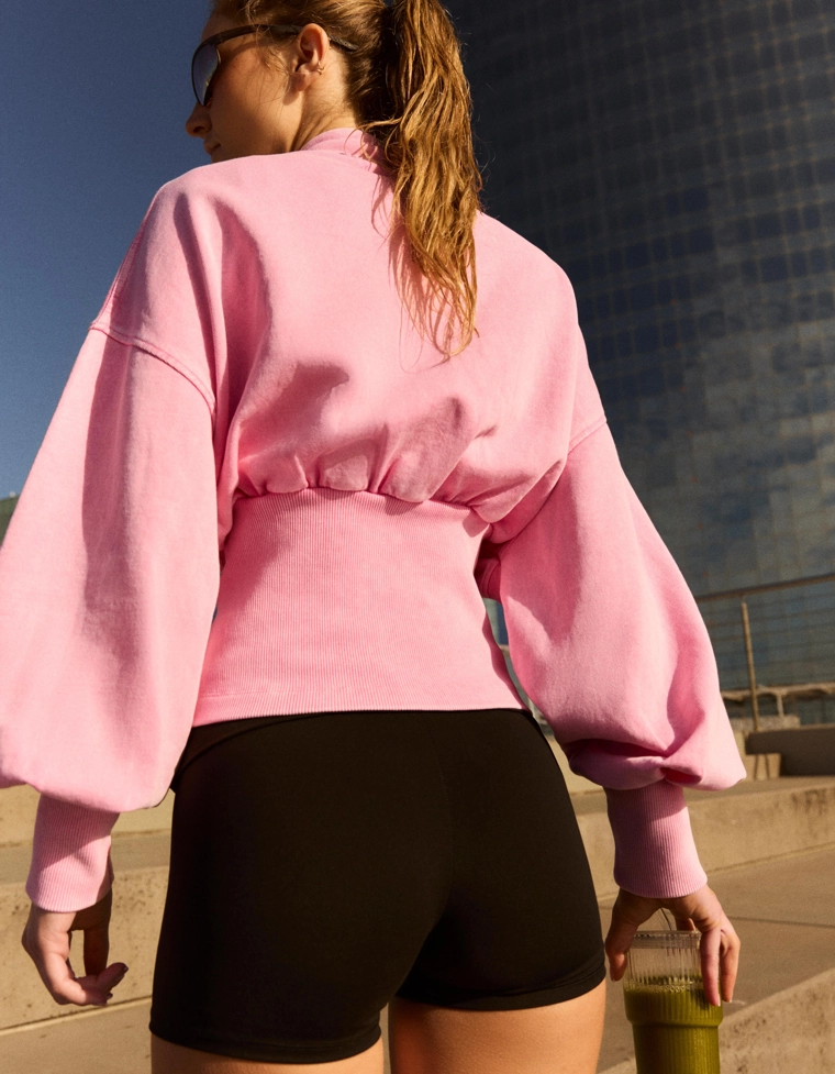 Куртка с эффектом потертости и поясом