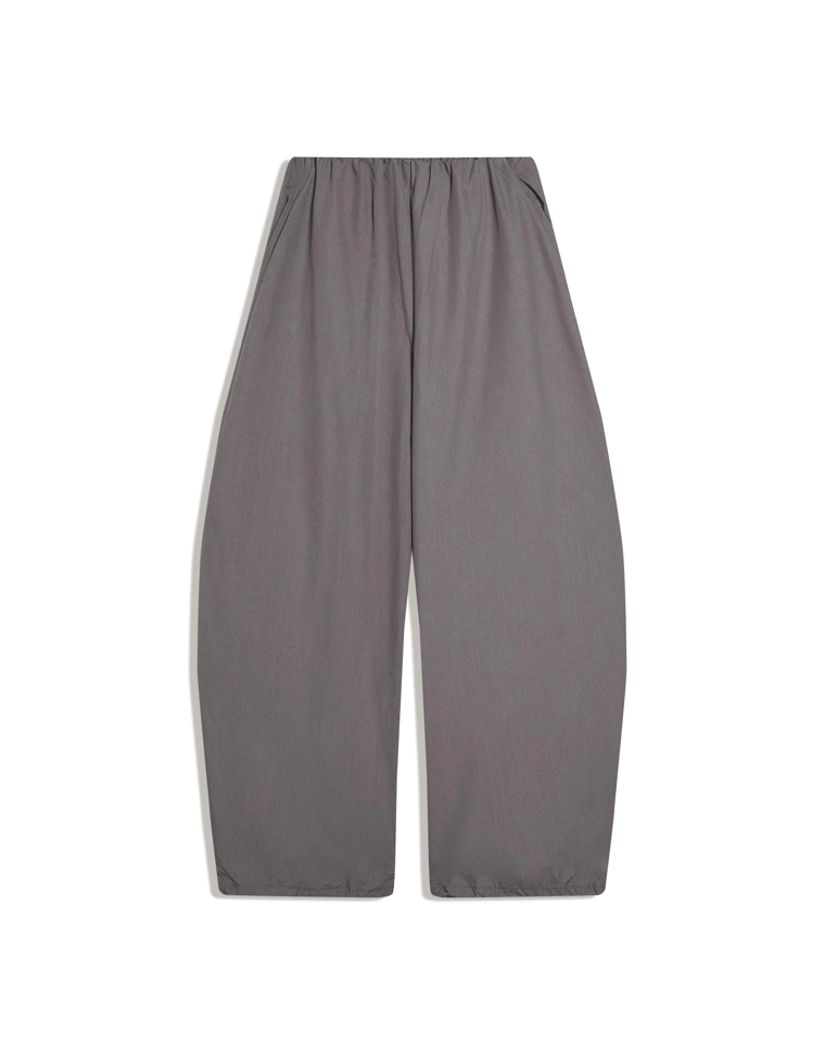 Брюки-парашюты из высокотехнологичного материала