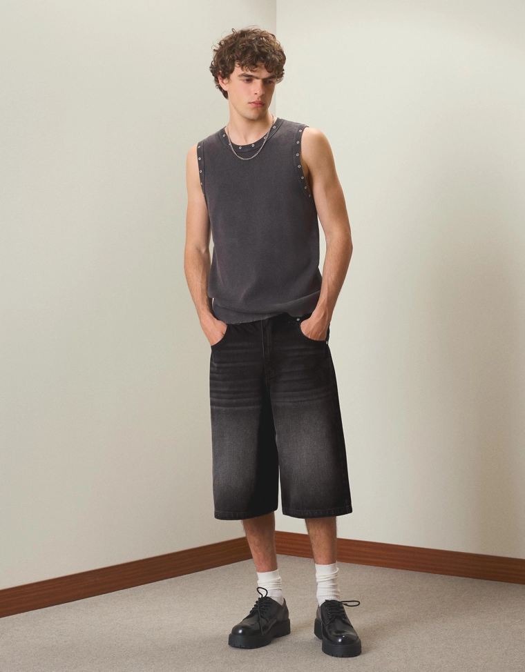 Джинсовые шорты-бермуды свободного кроя