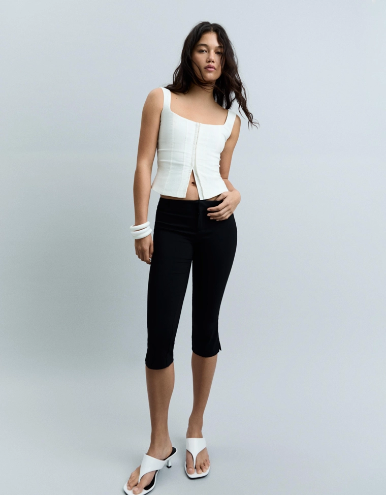 Топ из бенгалина в бельевом стиле