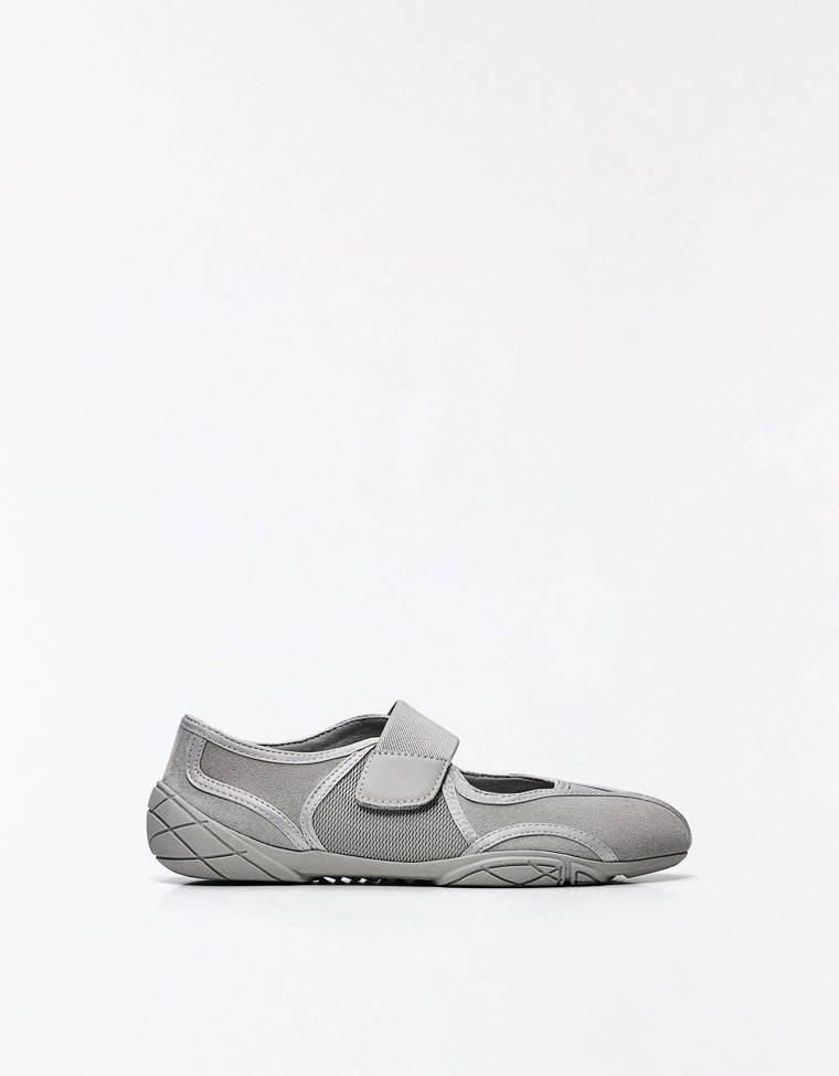 Спортивные балетки