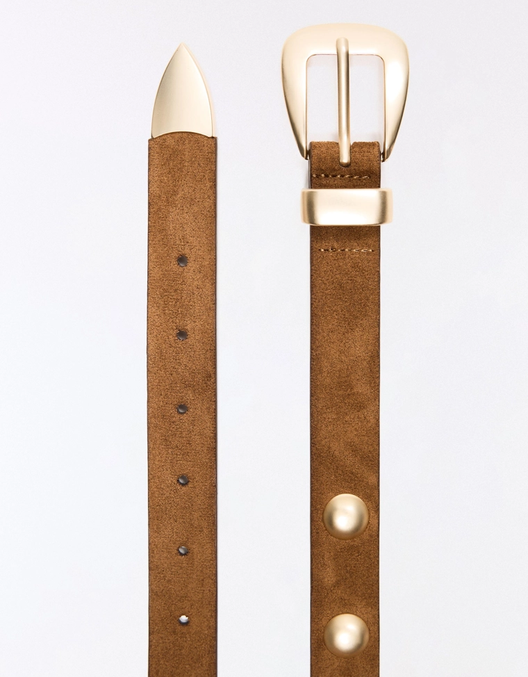 Ремень с заклепками