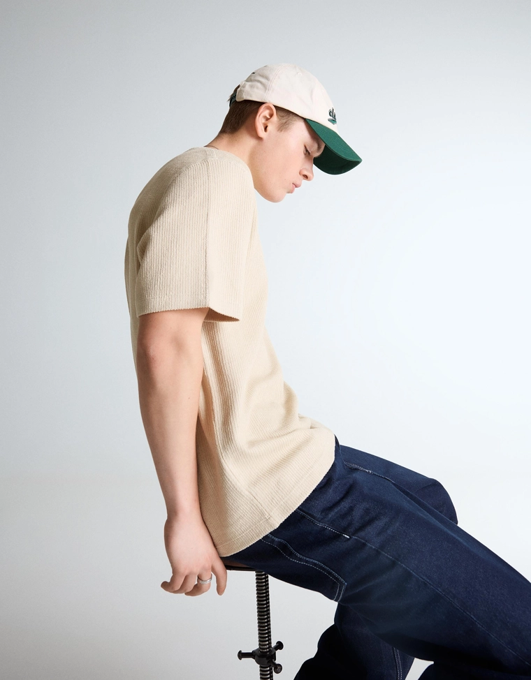 Вязаная футболка