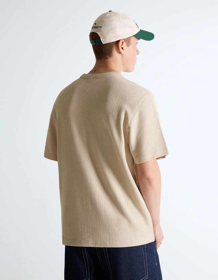 Вязаная футболка