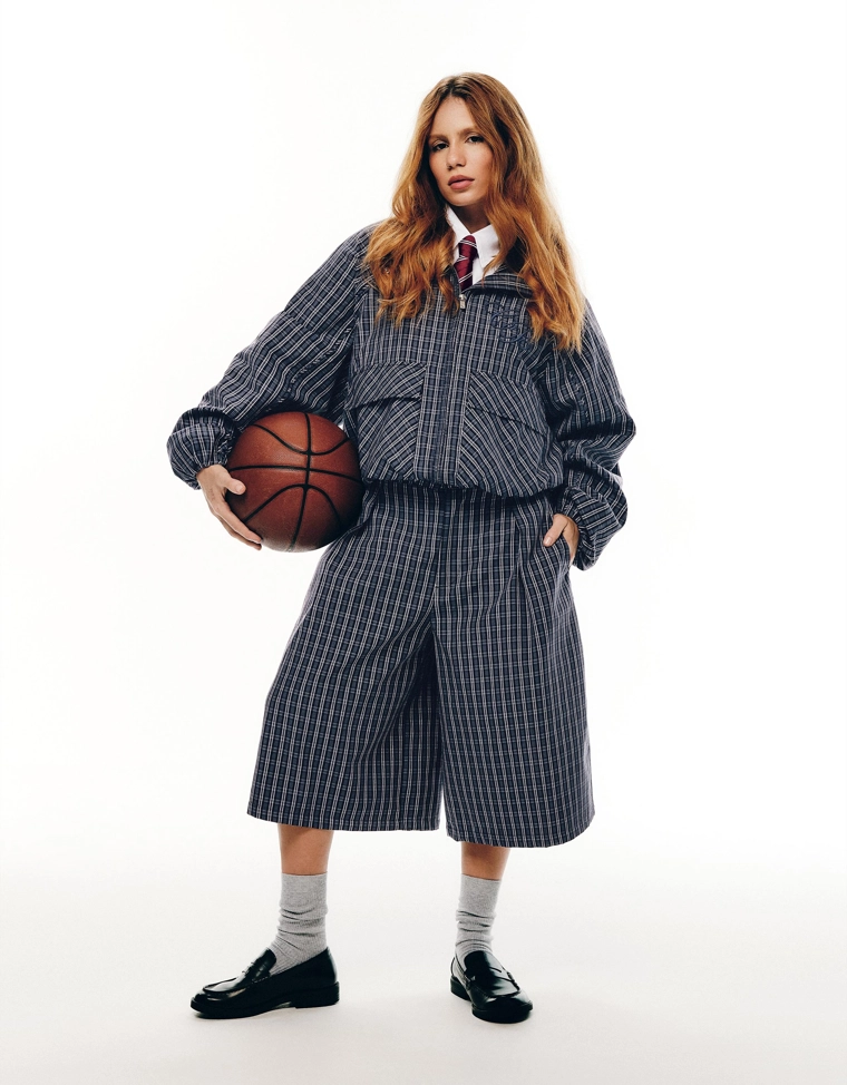 Шорты-бермуды в клетку коллекции carol biazin