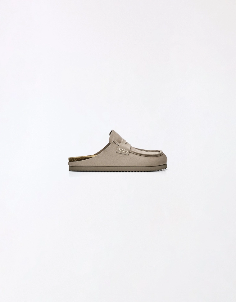 Сабо с декоративной вставкой