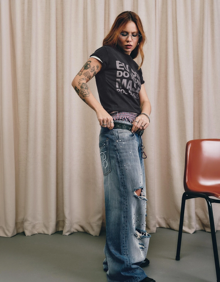 Джинсы бойфренд с потертостями из коллекции carol biazin