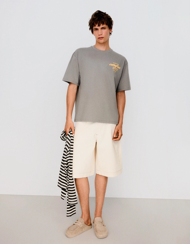 Футболка свободного кроя с принтом