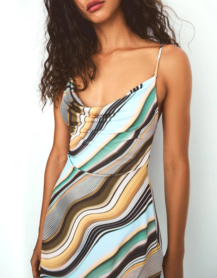 Платье мини с горловиной халтер