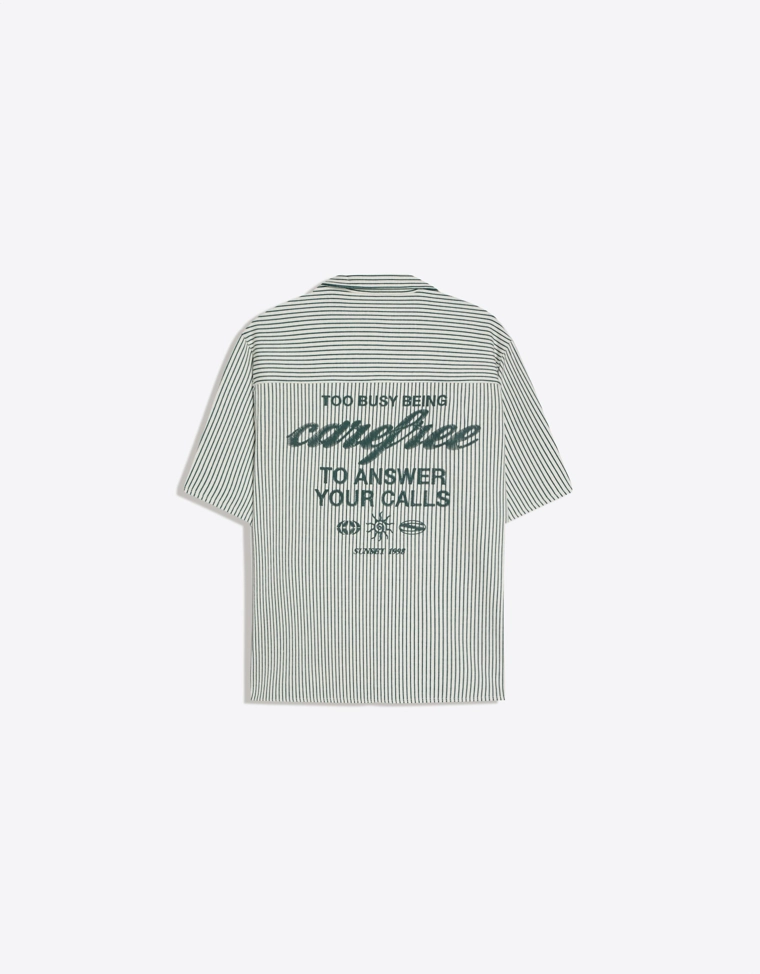 Рубашка объемного кроя в полоску с короткими рукавами и принтом