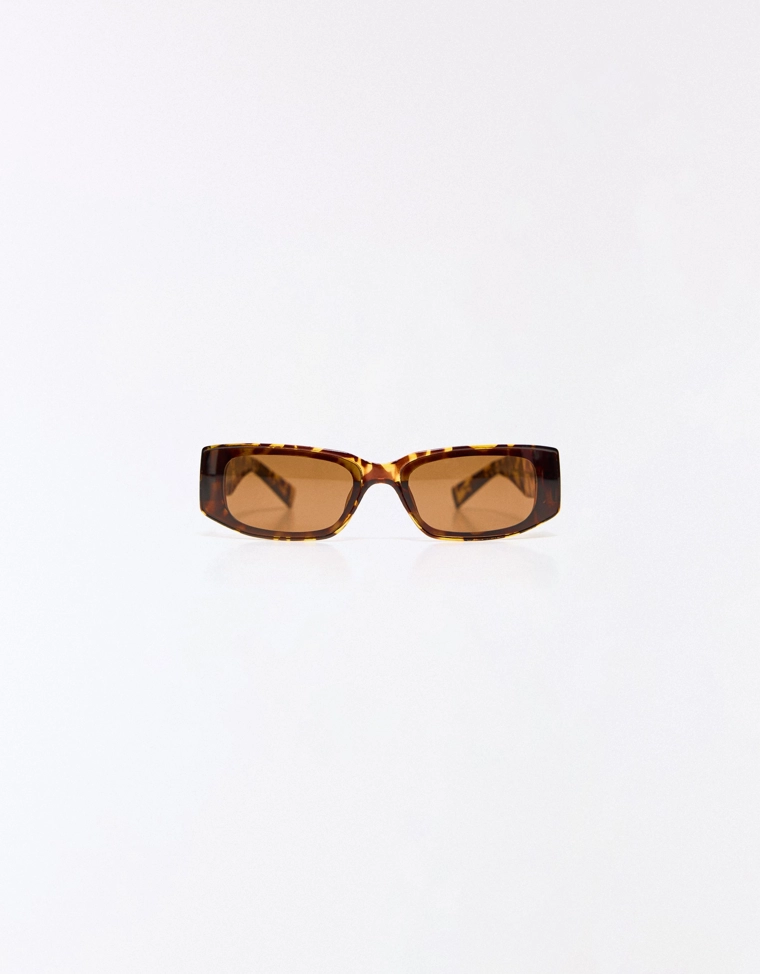 Прямоугольные солнцезащитные очки