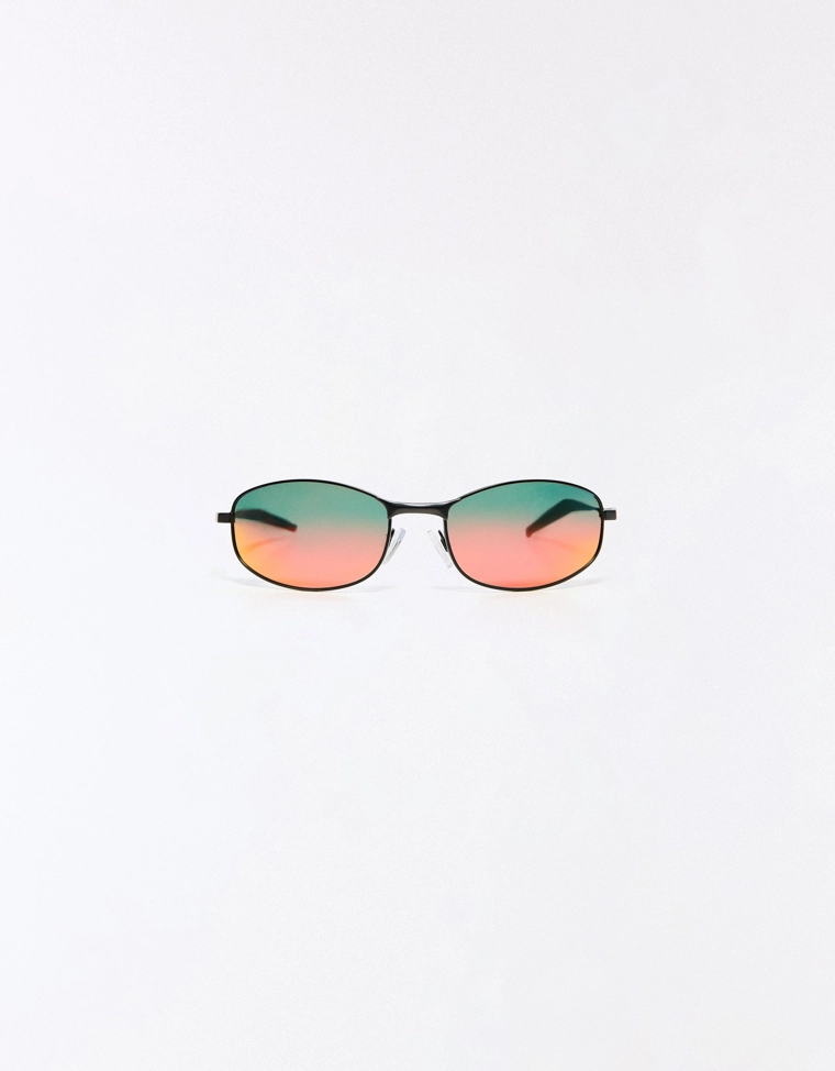 Спортивные солнцезащитные очки с поляризационными линзами