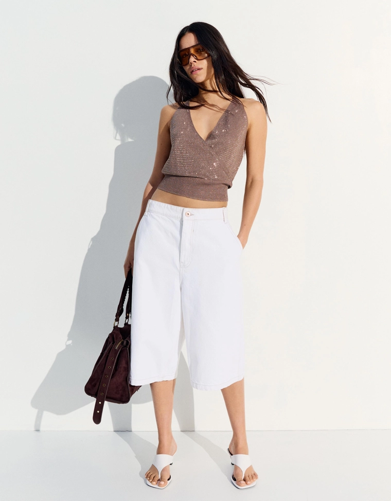 Топ с горловиной халтер с блеском