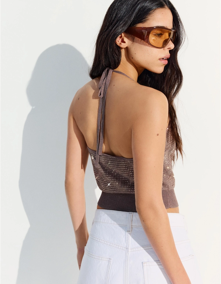 Топ с горловиной халтер с блеском