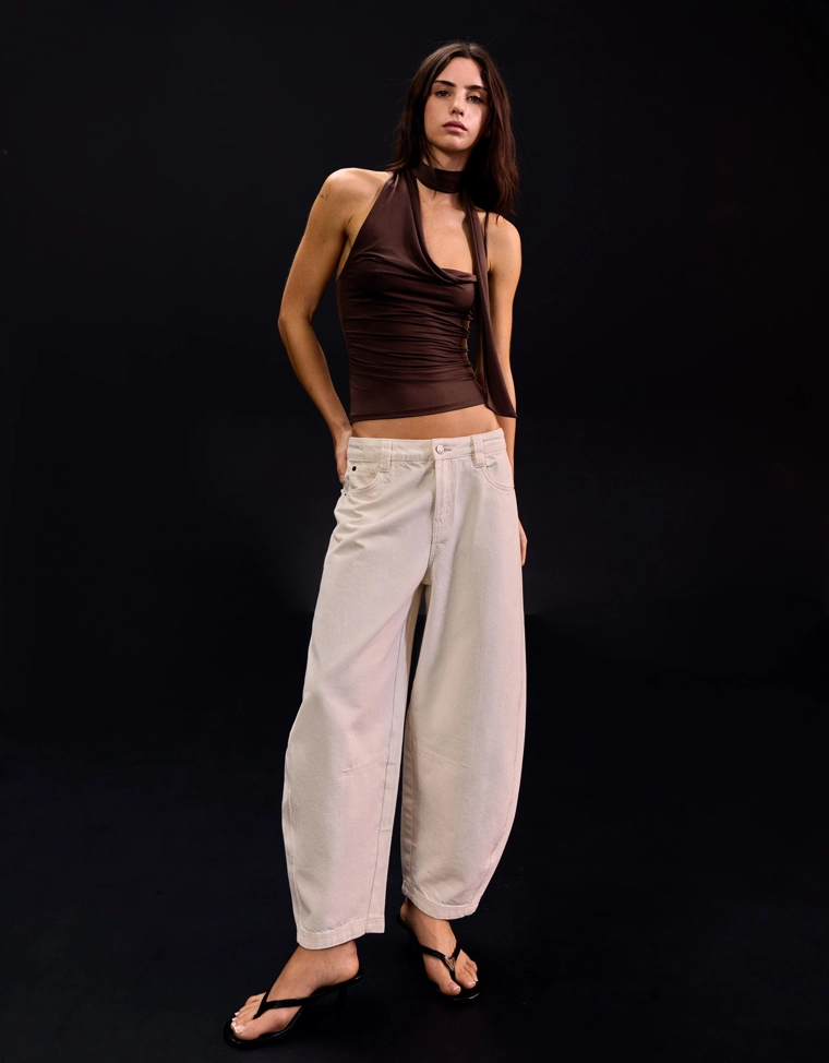 Топ асимметричного кроя с эффектом платка